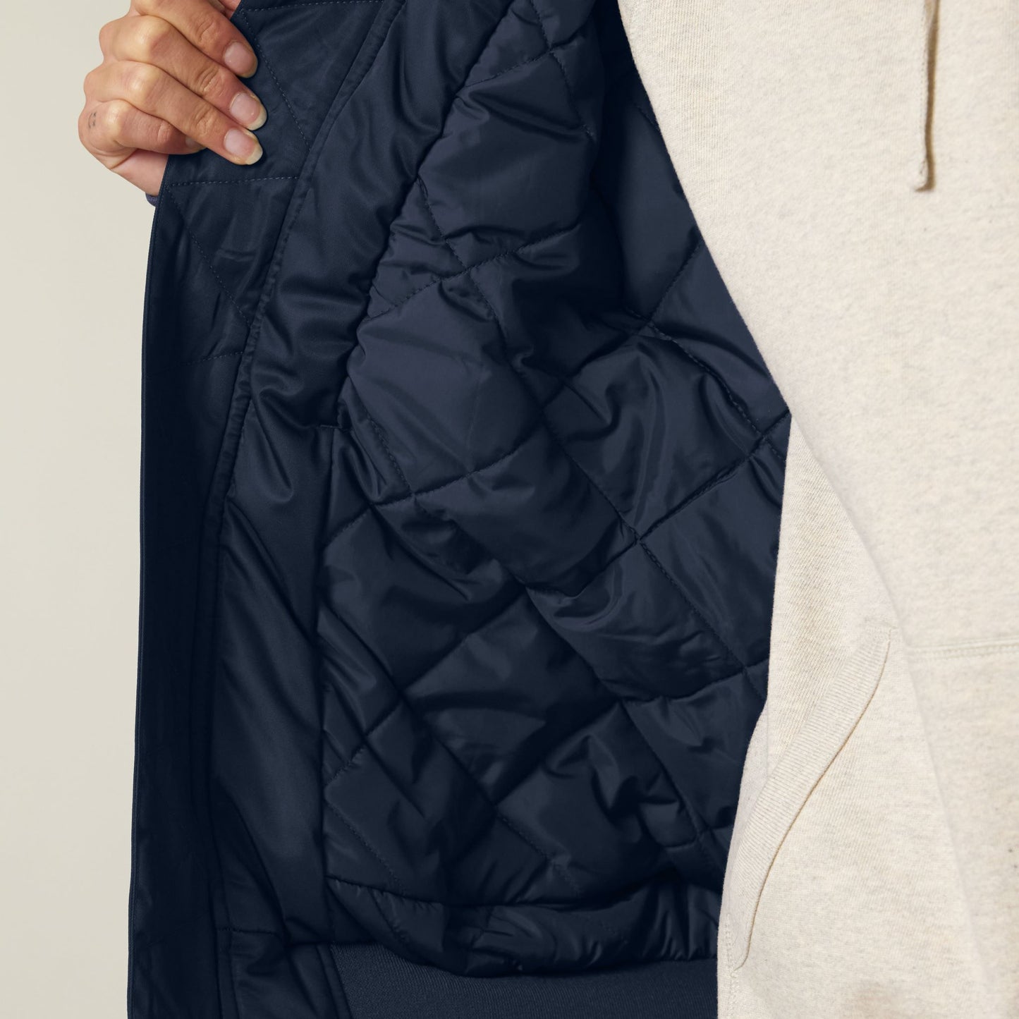 PALZ_Fliegerjacke_mit_gestickten_Logo_marineblau_detail